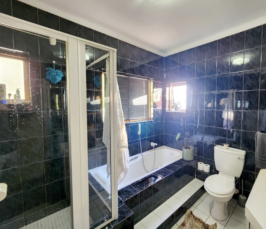 3 Bedroom Property for Sale in Camps Bay Western Cape
